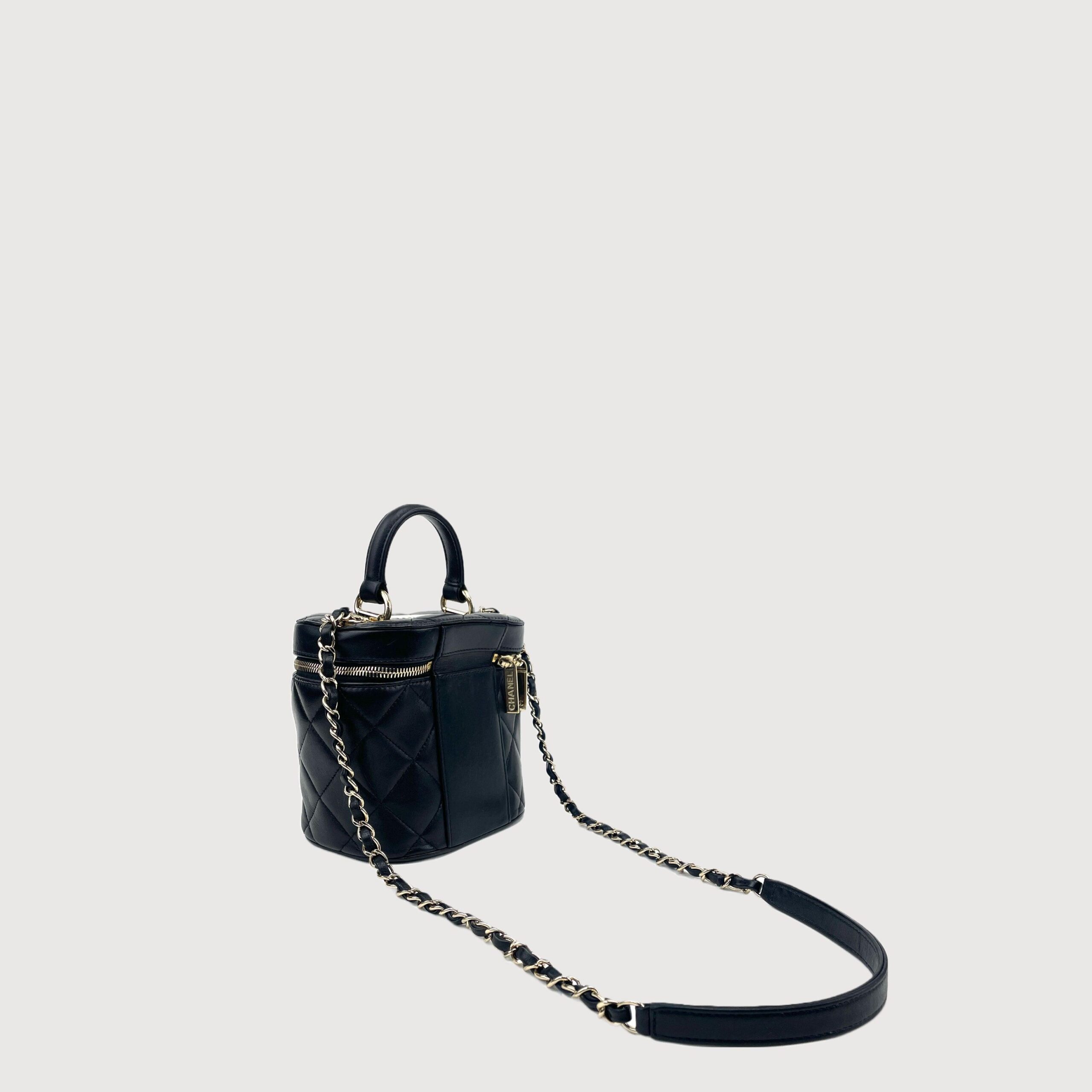 Chanel – Trendy Vanity Case
